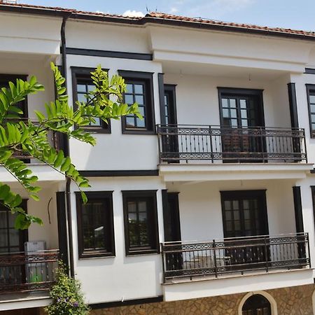 Villa Dudanov Ohrid Bagian luar foto